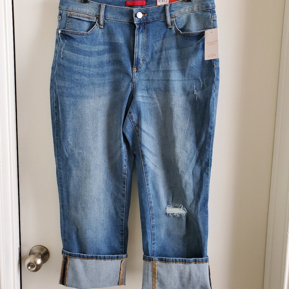 Jennifer Lopez, Curvy, Mid-Calf Capris Sz 14
